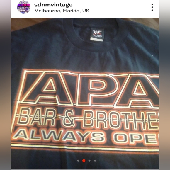 Dead stock 2000s APA Bar and grill tee - Picture 2 of 4
